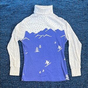 Vintage Blue and White Turtleneck with graphic mountain, tree and Ski Design